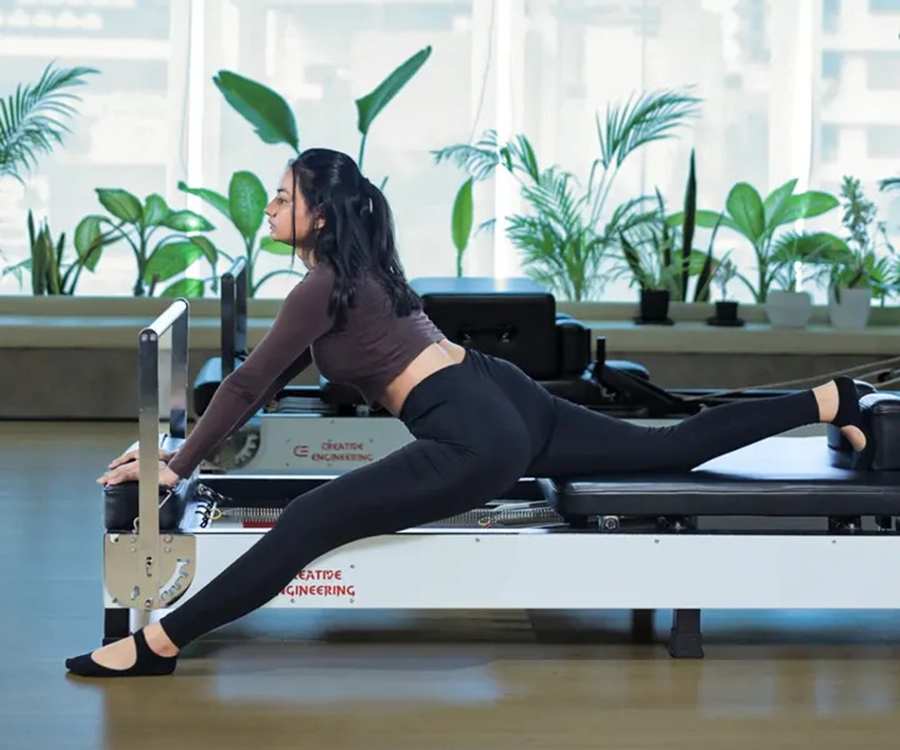 Pilates Reformer With Tower